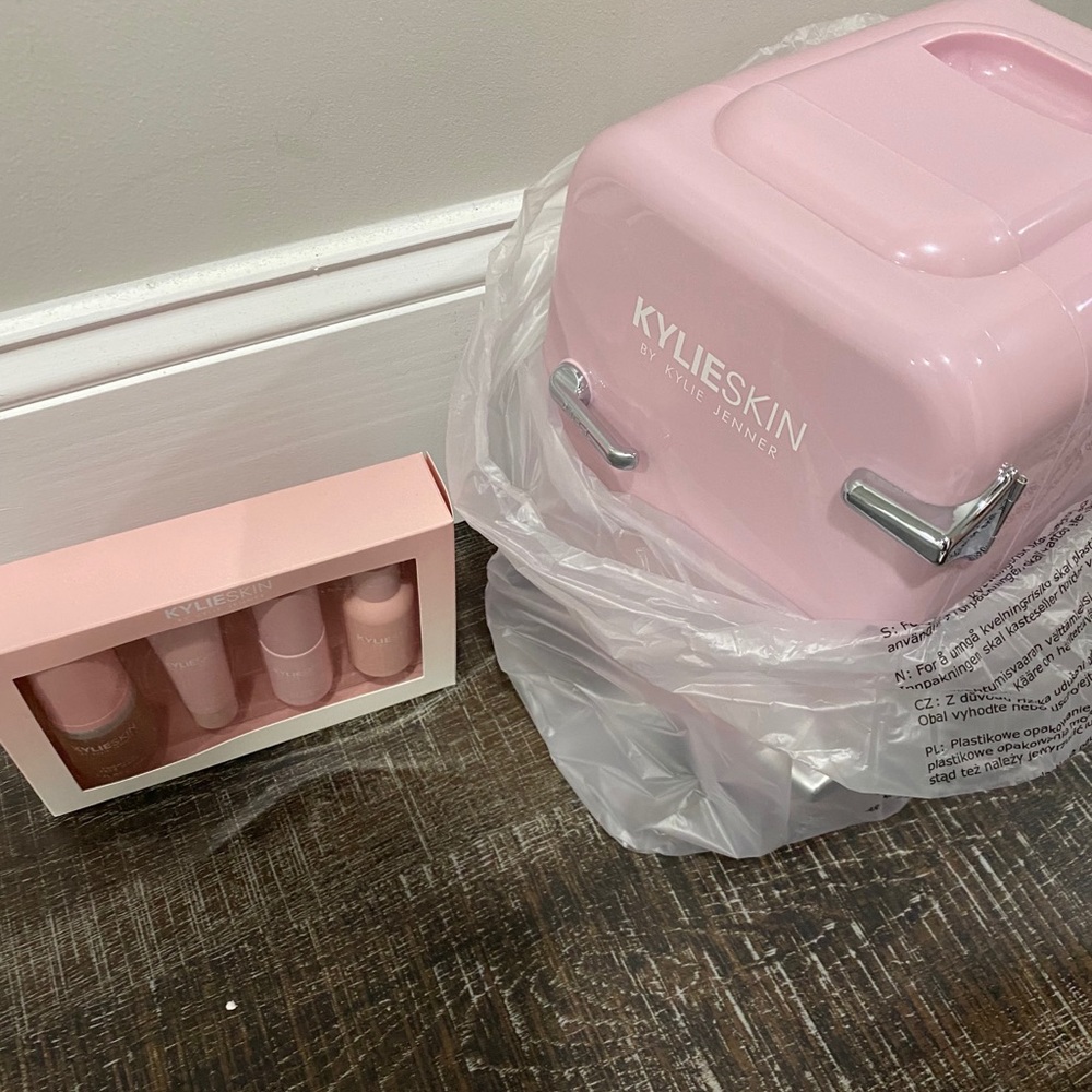 Kylie Skin Mini Fridge Starter Kit